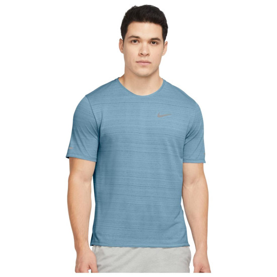 Nike Ανδρική κοντομάνικη μπλούζα Dri-FIT Miler Nike Ανδρική κοντομάνικη μπλούζα Dri-FIT Miler